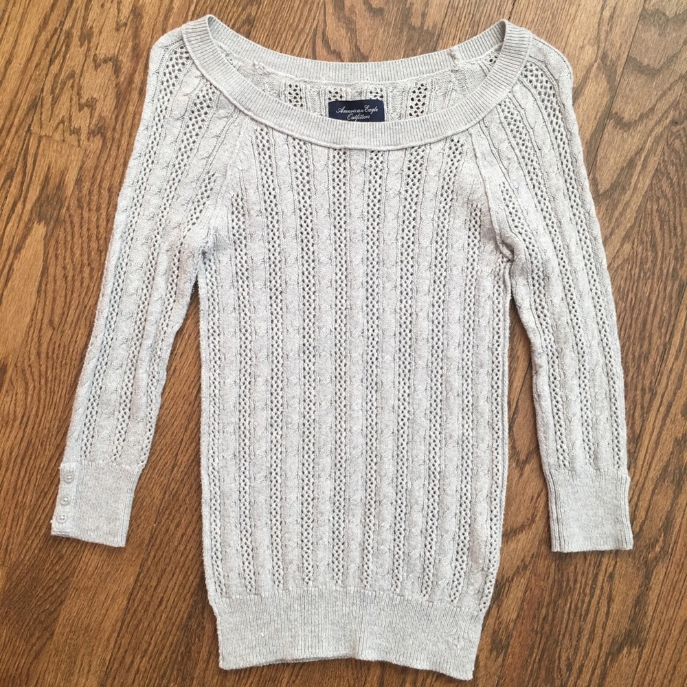 American Eagle Grey Sweater EUC